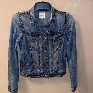 American Eagle- Womens studded jean jacket